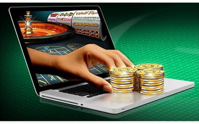 Exploring the Popularity of Poker 8